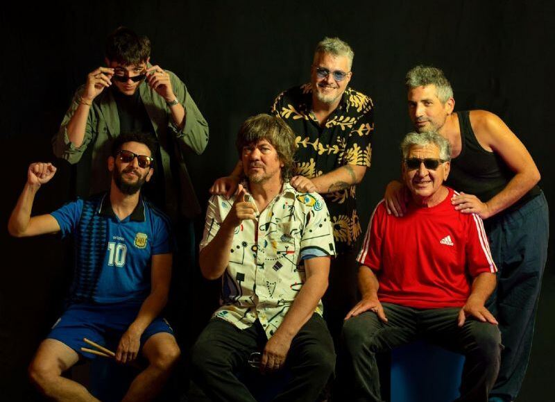 Facón presenta Ave Fénix en Ciudad de Gatos