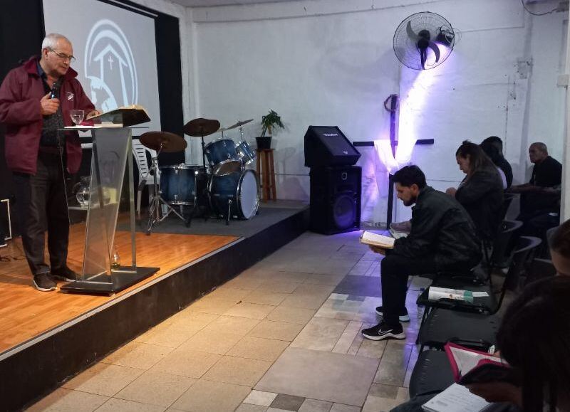 Jorge Ferri, el pastor que quiere llevar su experiencia con presos y adicciones al Congreso