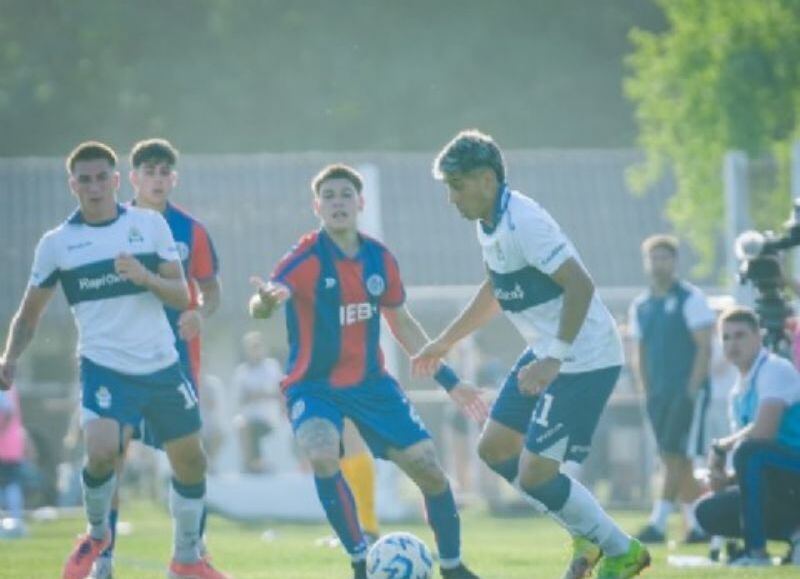 La Reserva de Gimnasia venció 3 a 1 a San Lorenzo y avanzó en el Torneo Proyección 2025