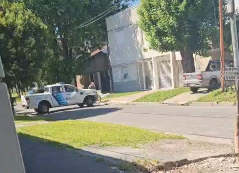 Vecinos de 30 y 72 viven aterrados: tras ataques y amenazas, la Justicia volvió a negar la detención del principal agresor