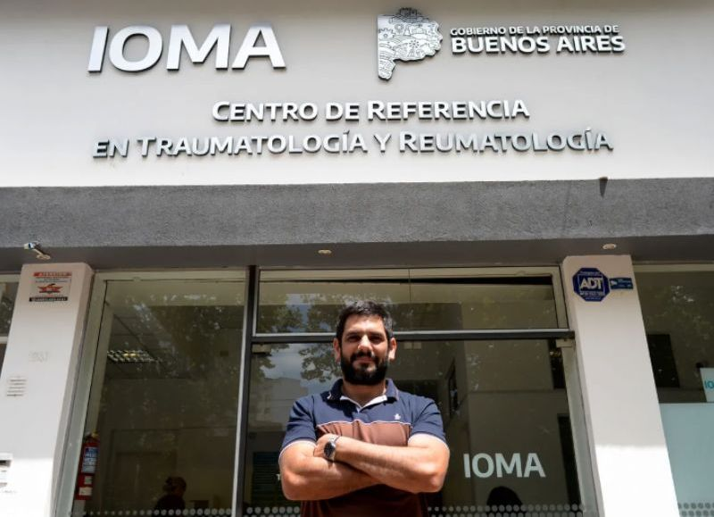 Diputados opositores quieren interpelar al corrupto que está al frente de IOMA por la crisis de la obra social