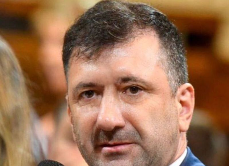 Kueider cada vez más complicado: tres agentes de Aduana revelaron cómo encontraron los USD 211 mil ocultos