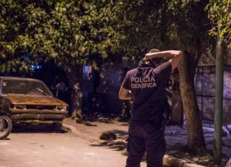 Crimen en City Bell: asesinaron a un hombre y hay dos detenidos bajo sospecha