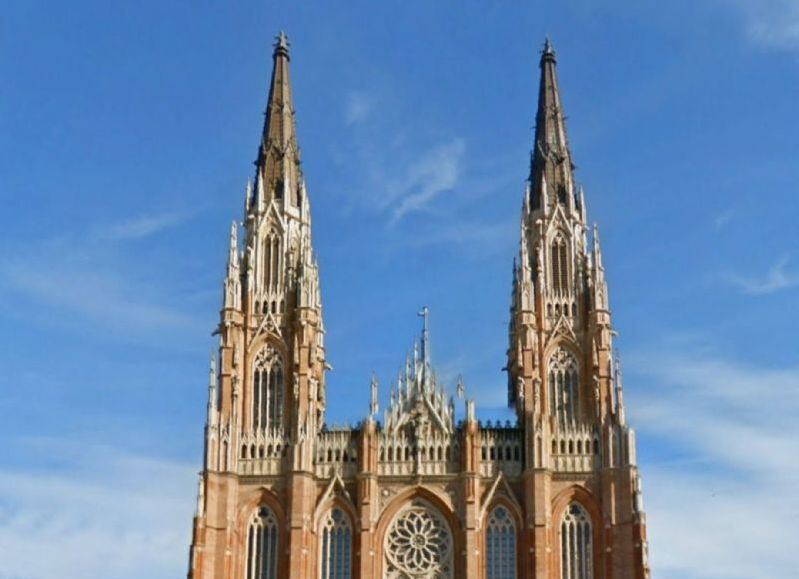 La Catedral de La Plata hizo historia: ganó el Mundial de Catedrales con el 93% de los votos